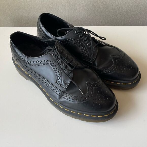 DR MARTEN black loafers size 10